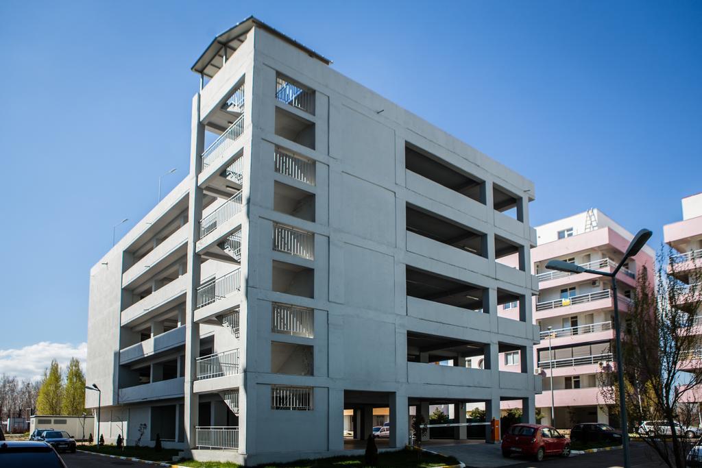 מאמאיה Oasis By The Sea - Summerland Apartment מראה חיצוני תמונה