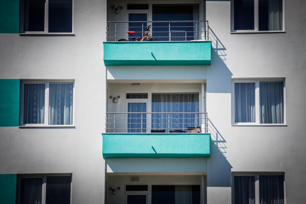 מאמאיה Oasis By The Sea - Summerland Apartment מראה חיצוני תמונה