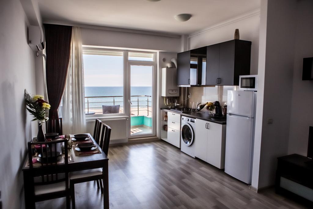 מאמאיה Oasis By The Sea - Summerland Apartment מראה חיצוני תמונה